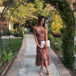 Reformation Nikita‎ dress size 2 Arianne floral midi ruffle sweetheart chic